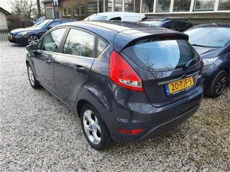 Ford Fiesta - 1.25 Titanium Dealer oh Airco zeer netjes - 1