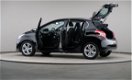 Peugeot 208 - Blue Lease Executive 1.6 e-HDi 92pk, Navigatie, Panoramadak - 1 - Thumbnail