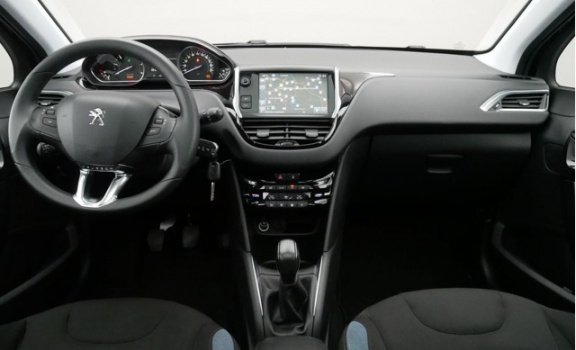 Peugeot 208 - Blue Lease Executive 1.6 e-HDi 92pk, Navigatie, Panoramadak - 1