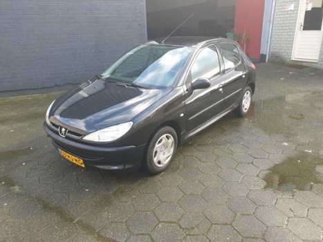 Peugeot 206 - 1.4 XR BJ2001/APK/NAP/5DEURS/1e EIGENAAR - 1