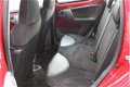 Toyota Aygo - 1.0-12V Aspiration Red Navigator | Navigatie | LM velgen - 1 - Thumbnail