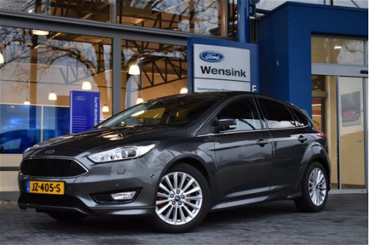 Ford Focus - 1.5 Titanium 150 PK 5deurs | Navigatie | Grote Spoiler | Keyless Entry | Parkeersensore - 1