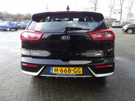 Kia Niro - 1.6 Hybrid First Ed AUTOMAAT - 1