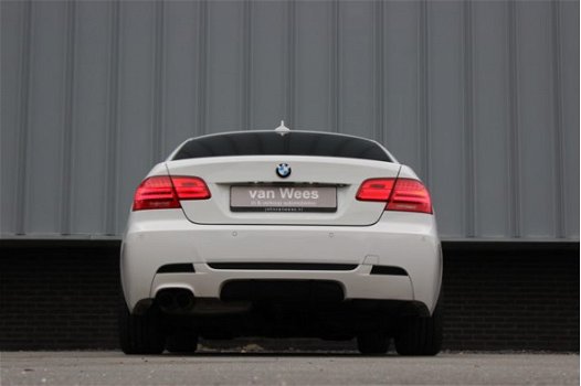 BMW 3-serie Coupé - 320i E92 Coupe Executive | M-pakket | Navi | Sport - 1