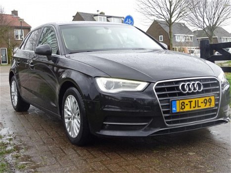 Audi A3 Sportback - 1.6 TDI 105pk Ambition Pro Line Business - 1