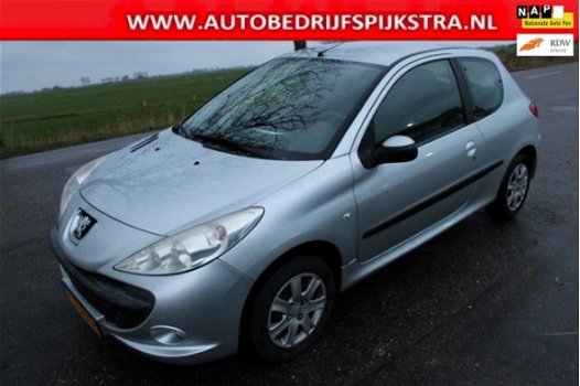 Peugeot 206 - 1.1 XR // AIRCO / NWE APK // - 1