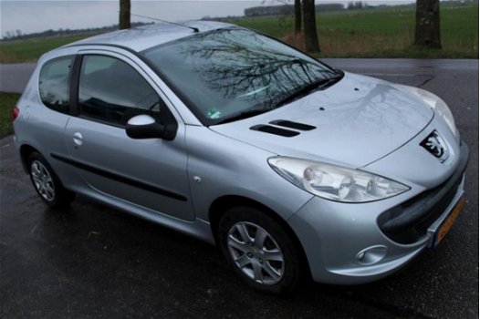 Peugeot 206 - 1.1 XR // AIRCO / NWE APK // - 1