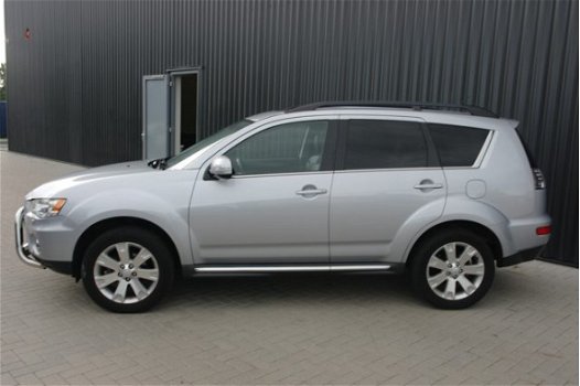 Mitsubishi Outlander - 2.0 Instyle/Automaat/zeer nette auto - 1