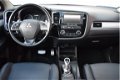 Mitsubishi Outlander - 2.0 PHEV Instyle EX.BTW/LEDER/SCHUIFDAK/TREKHAAK/CAMERA - 1 - Thumbnail