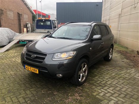 Hyundai Santa Fe - 2.7i V6 4WD Nw model +Automaat+Airco+7P - 1