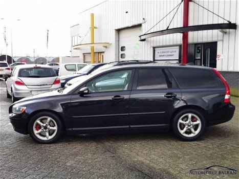 Volvo V50 - 2.0D Summum - 1