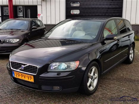 Volvo V50 - 2.0D Summum - 1