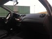 Seat Ibiza - 1.4 TDI Reference AIRCO / 5 DEURS / APK 05-2020 / VELGEN / RADIO CD MP3 AUX USB / ELEKT - 1 - Thumbnail