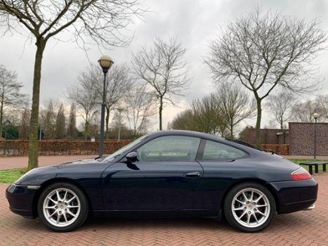 Porsche 911 - 3.4 Coupé Carrera - 1