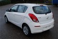 Hyundai i20 - NIEUW MODEL, AIRCO, 5DRS, STUURBEDIENING, STOELVERWARMING - 1 - Thumbnail