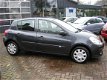 Renault Clio - 1.4-16V Expression nieuwe distributieriem - 1 - Thumbnail