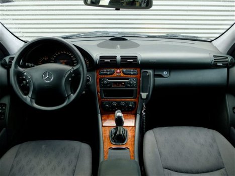Mercedes-Benz C-klasse Combi - 180 K. Classic *Klimaatreg.*Trekhaak*Cruisecontr - 1