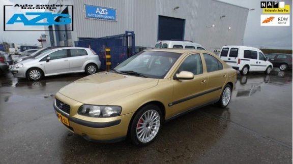 Volvo S60 - 2.4 Edition / Youngtimer / Cruise / Clima / Pdc - 1