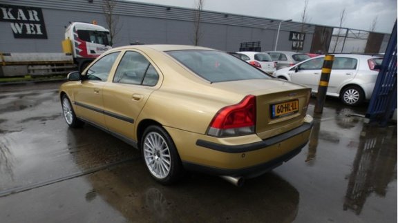 Volvo S60 - 2.4 Edition / Youngtimer / Cruise / Clima / Pdc - 1