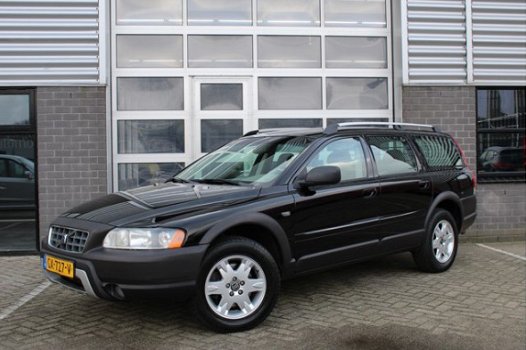 Volvo XC70 - 2.5 T Kinetic Leder Stoelverwarming - 1