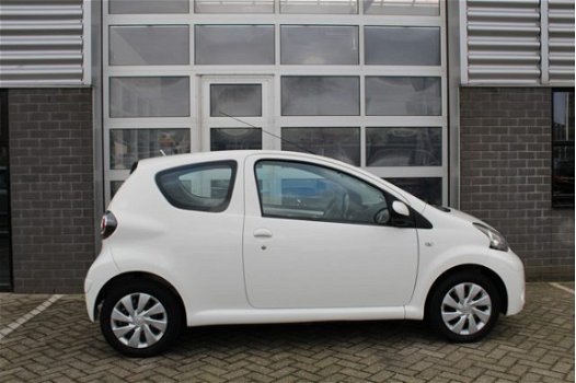 Toyota Aygo - 1.0 VVT-i Comfort Led Airco - 1