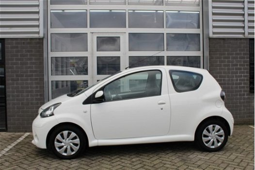 Toyota Aygo - 1.0 VVT-i Comfort Led Airco - 1