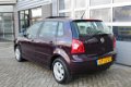 Volkswagen Polo - 1.4-16V Comfortline Automaat Cruise Schuifdak N.A.P - 1 - Thumbnail