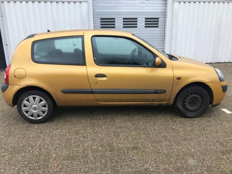 Renault Clio - 1.2-16V Expression Auto rijdt en schakelt perfect - 1