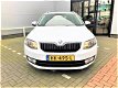 Skoda Octavia Combi - 1.4 TSI Greentech Style Trekhaak Navi - 1 - Thumbnail