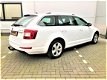 Skoda Octavia Combi - 1.4 TSI Greentech Style Trekhaak Navi - 1 - Thumbnail