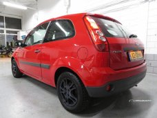 Ford Fiesta - 1.3 Champion Airco Elektrisch Pakket