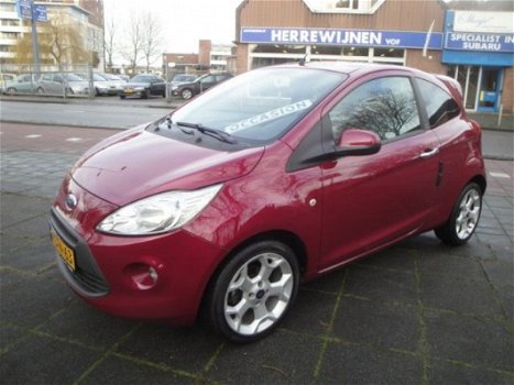 Ford Ka - 1.25 3-Drs. Titanium X met o.a. Airco, LM-velgen en Panorama-dak - 1