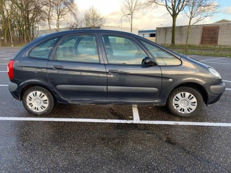 Citroën Xsara Picasso - 1.8i-16V Plaisir APK 28-1-2021 3e eigenaar - 1