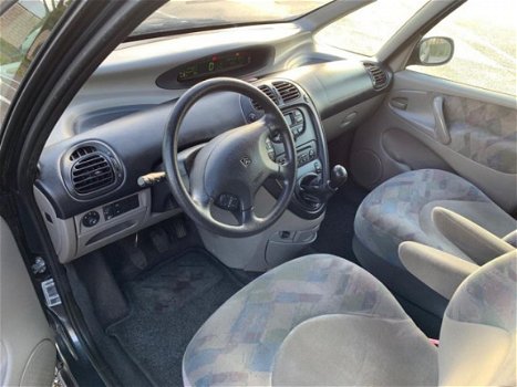 Citroën Xsara Picasso - 1.8i-16V Plaisir APK 28-1-2021 3e eigenaar - 1