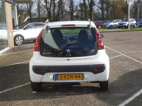 Peugeot 107 - 1.0 68PK 5D Active Pack Premium Airco Elektr ramen Centrale Vergrendeling Led - 1