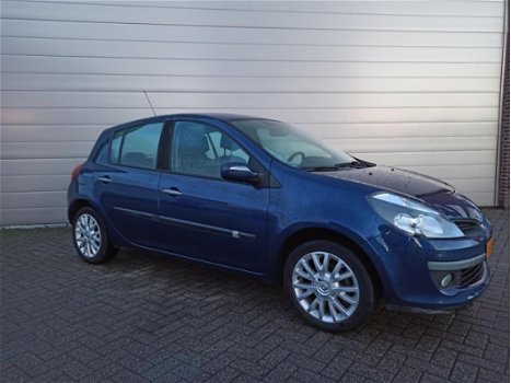 Renault Clio - 1.4-16V Dynamique Luxe - 1