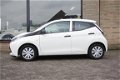 Toyota Aygo - 1.0 VVT-i x-now Airco, 5 Deurs - 1 - Thumbnail