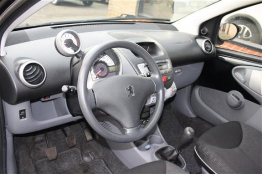 Peugeot 107 - 1.0-12V Sublime Airco, 5 Deurs - 1