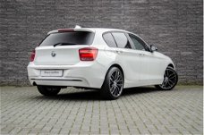 BMW 1-serie - 1-serie 116i 2012 wit performance leder 1 serie