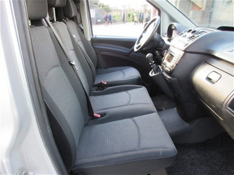 Mercedes-Benz Vito - 110 CDI 320 Functional Grijs kenteken 3 persoons Zilver 11-2013 Airco stroomomv - 1