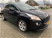 Peugeot 3008 - 1.6 HDiF Blue Lease Clima, cruise, navi, panoramadak, trekhaak - 1 - Thumbnail