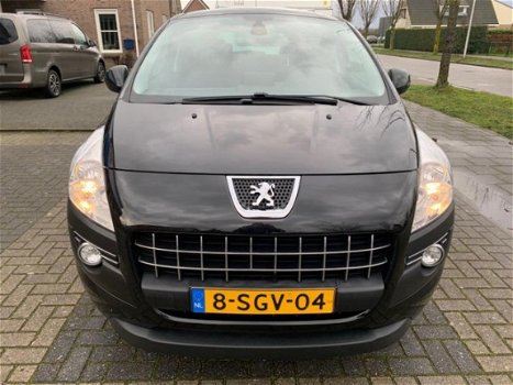 Peugeot 3008 - 1.6 HDiF Blue Lease Clima, cruise, navi, panoramadak, trekhaak - 1