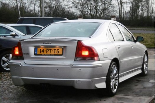 Volvo S60 - 2.4 D5 Summum SPORT AUT. NAP/NAVI/LEER/XENON - 1