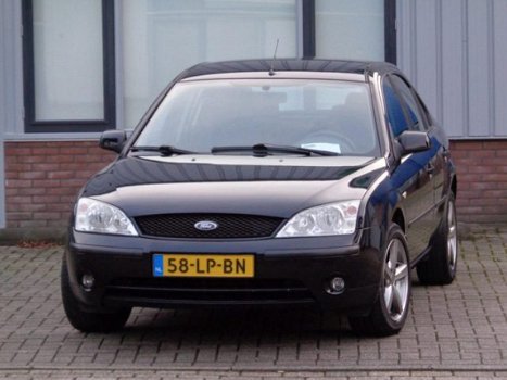 Ford Mondeo - 1.8-16V Centennial - 1