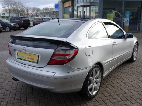 Mercedes-Benz C-klasse Sportcoupé - 230 Automaat Airco Panoramadak Leder Lm.velgen Elec.pakket Radio - 1