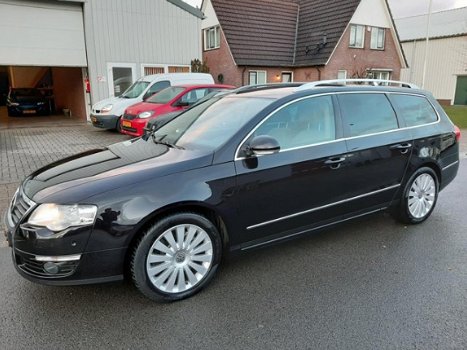 Volkswagen Passat Variant - 3.2 V6 250 pk 4 motion AUT - 1