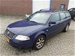 Volkswagen Passat Variant - 1.9 TDI Trendline 4Motion - 1 - Thumbnail