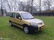 Peugeot Partner MPV - 1.6-16V XT luxe uitvoering AIRCO - 1 - Thumbnail