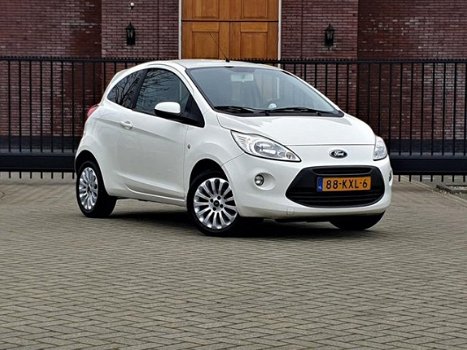 Ford Ka - 1.2 Titanium / Airco / Nieuwe Apk - 1