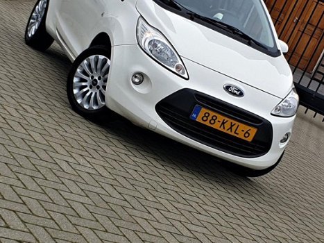 Ford Ka - 1.2 Titanium / Airco / Nieuwe Apk - 1